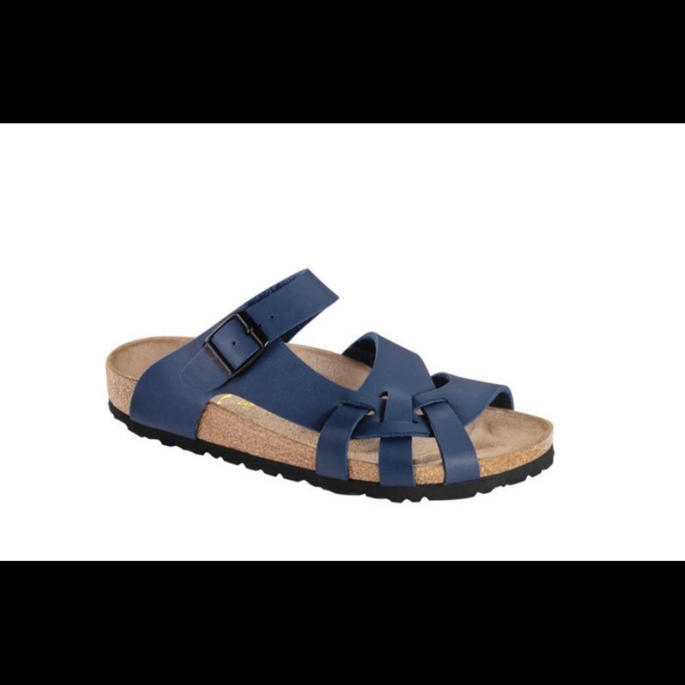 Birkenstock Piso size 35 (5.5/6)
